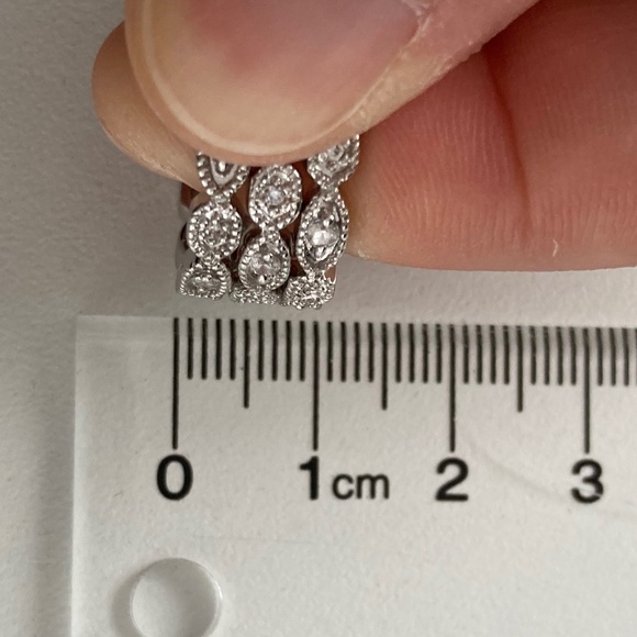 Stella & Dot Stackable Rings Deco - Silver - Size 6 - Picture 7 of 7